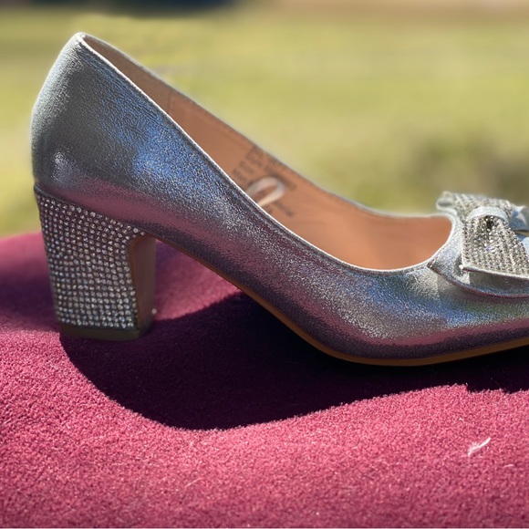 Formal dress heel for little girl - Picture 7 of 7